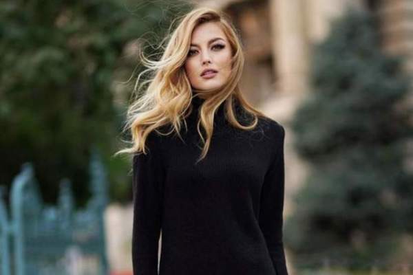 "Prieten este acela care...". Elena Gheorghe, trădată de cei mai buni amici? Cu ce mesaj și-a surprins fanii