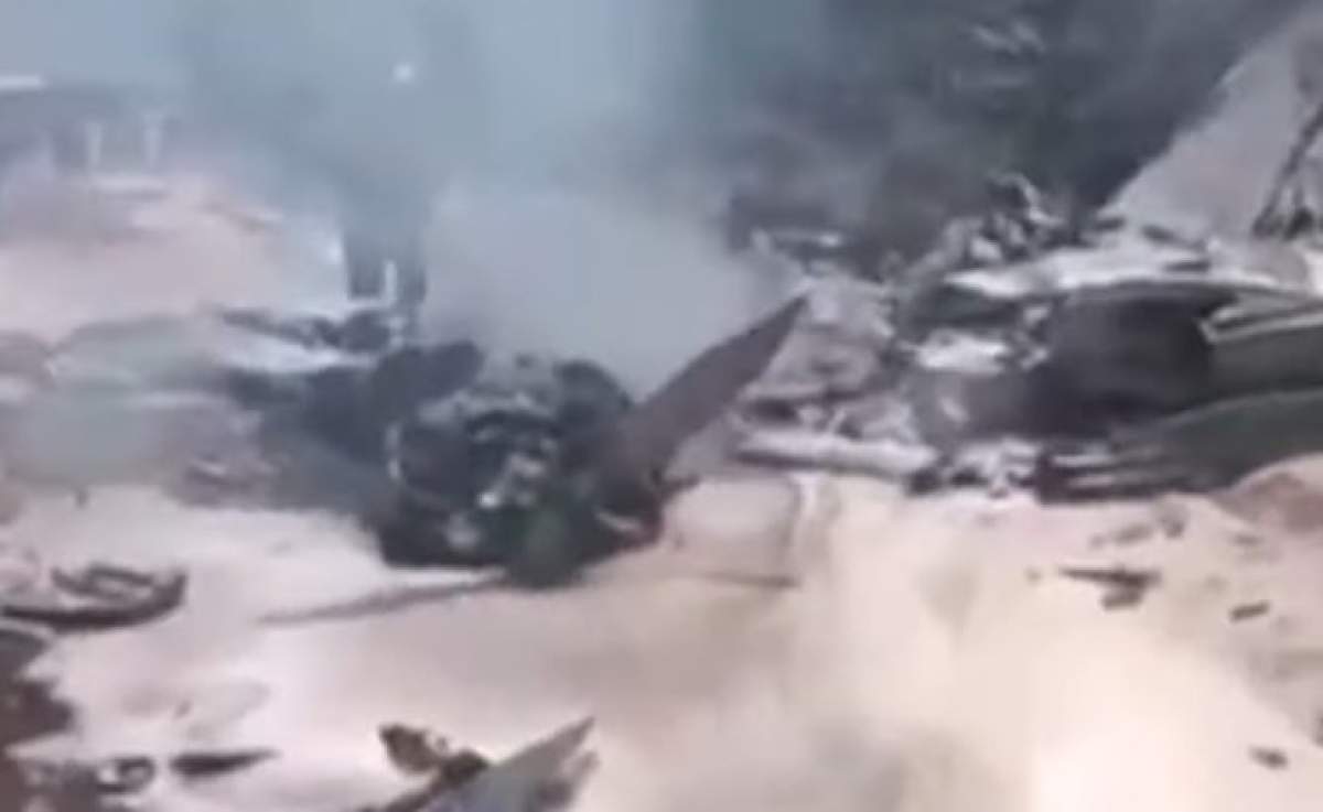 Un avion s-a prăbușit