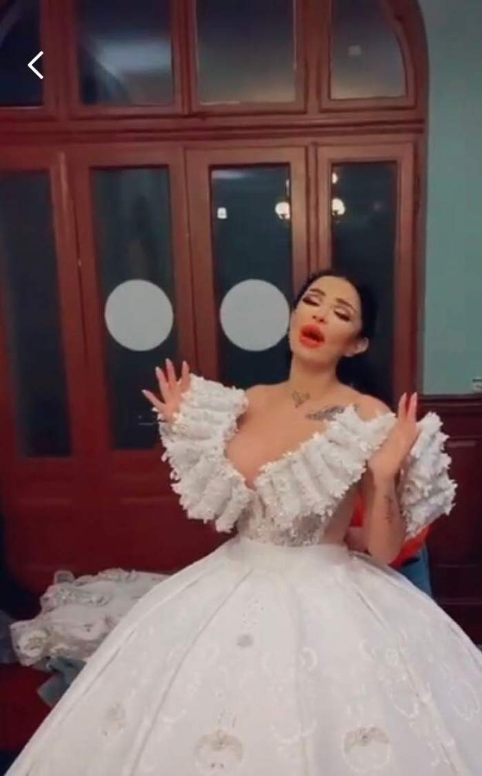 Raluca Drăgoi a îmbrăcat rochia de mireasă! Bat clopote de nuntă în showbiz-ul românesc: ”Să vină lăutarii că m-a luat emoția” / FOTO