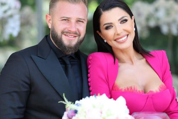 Cine este Andrei Neacșu, soțul Ilincăi Vandici. A fost aspru criticată după ce a declarat că nu îi cere să schimbe scutece și să meargă la cumpărături