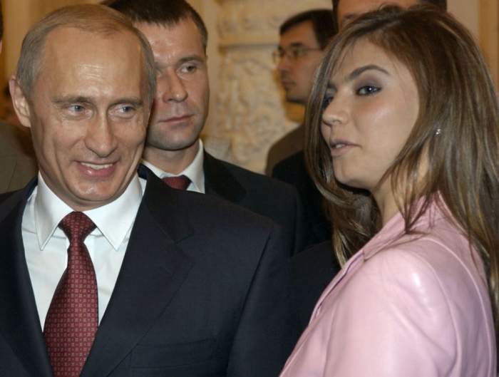 Cine și de ce dorește expulzarea Alinei Kabaeva din Elveția. Fosta gimnastă ar fi iubita lui Vladimir Putin