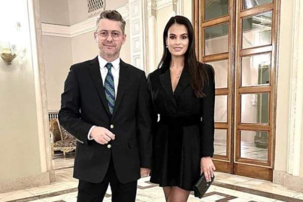 Motivul pentru care Anca Serea și Adrian Sînă nu mai dorm împreună: ‘’Se întâmplă foarte des să nu ne vedem”