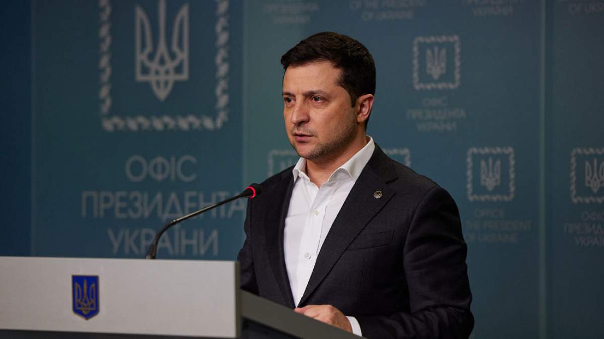 Volodimir Zelenski Volodimir Zelenski, la un pas de a fi omorât! 25 de membri s-au deghizat în soldați ucraineni pentru a-l ucide pe președinte