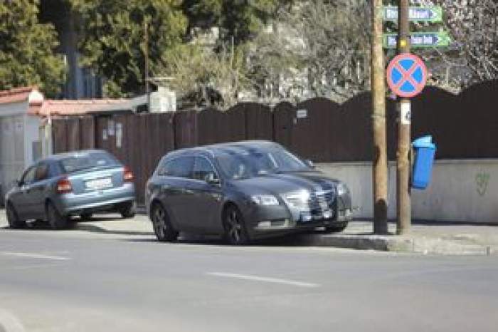 Lili Sandu surprinsă la un moment de răsfăț, dar nu uită nici de familie. Ce gest a făcut pentru copilul ei / PAPARAZI