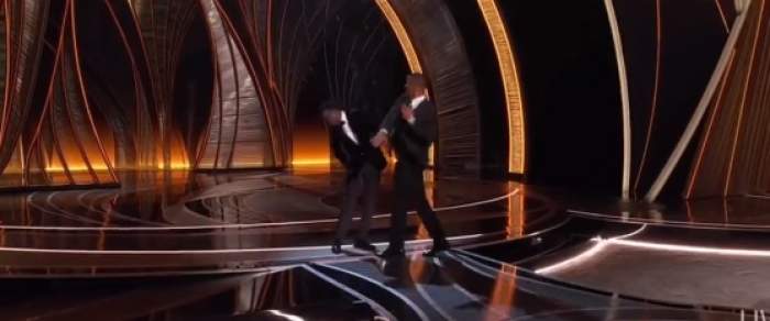 Scene șocante la Oscar! Will Smith l-a lovit pe Chris Rock: ”Să nu mai aud numele soției mele” / VIDEO
