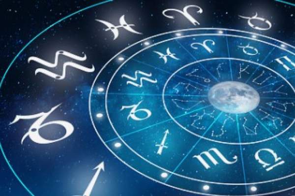 Zodii protejate de Dumnezeu în luna Paştelui! Ei au parte de ajutor divin