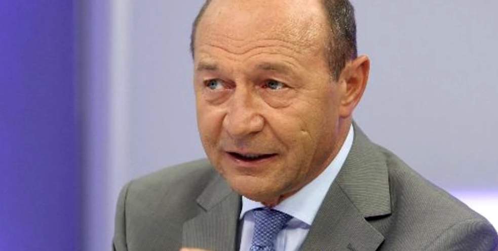 Cum arată vila de protocol a RAAPPS în care locuiește Traian Băsescu. Trebuie să o elibereze, după ce a fost declarat colaborator al Securității