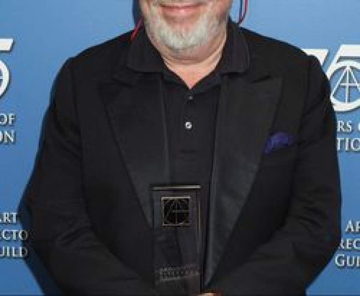 Doliu în lumea filmului. Un mare scenograf a murit