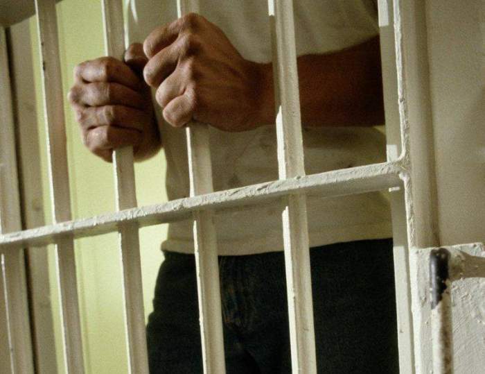 Un român a evadat dintr-o închisoare din Italia. A sărit gardul cu un alt deținut, în Trieste