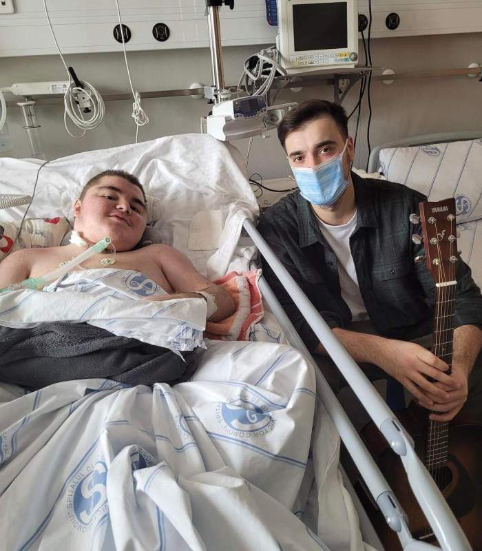 Liviu Teodorescu, gest de milioane pentru un copil bolnav. Vedetele i-au arătat aprecierea pe rețelele de socializare / FOTO