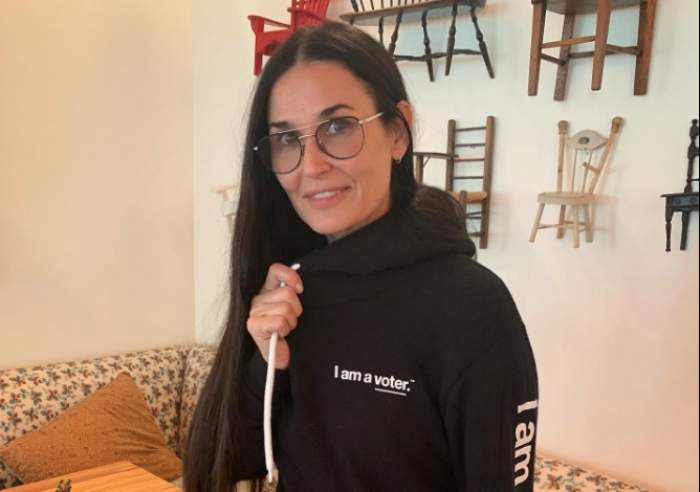 Demi Moore iubește din nou! Celebra actriță, în vârstă de 59 de ani, îndrăgostită lulea de un bărbat cu 12 ani mai tânăr