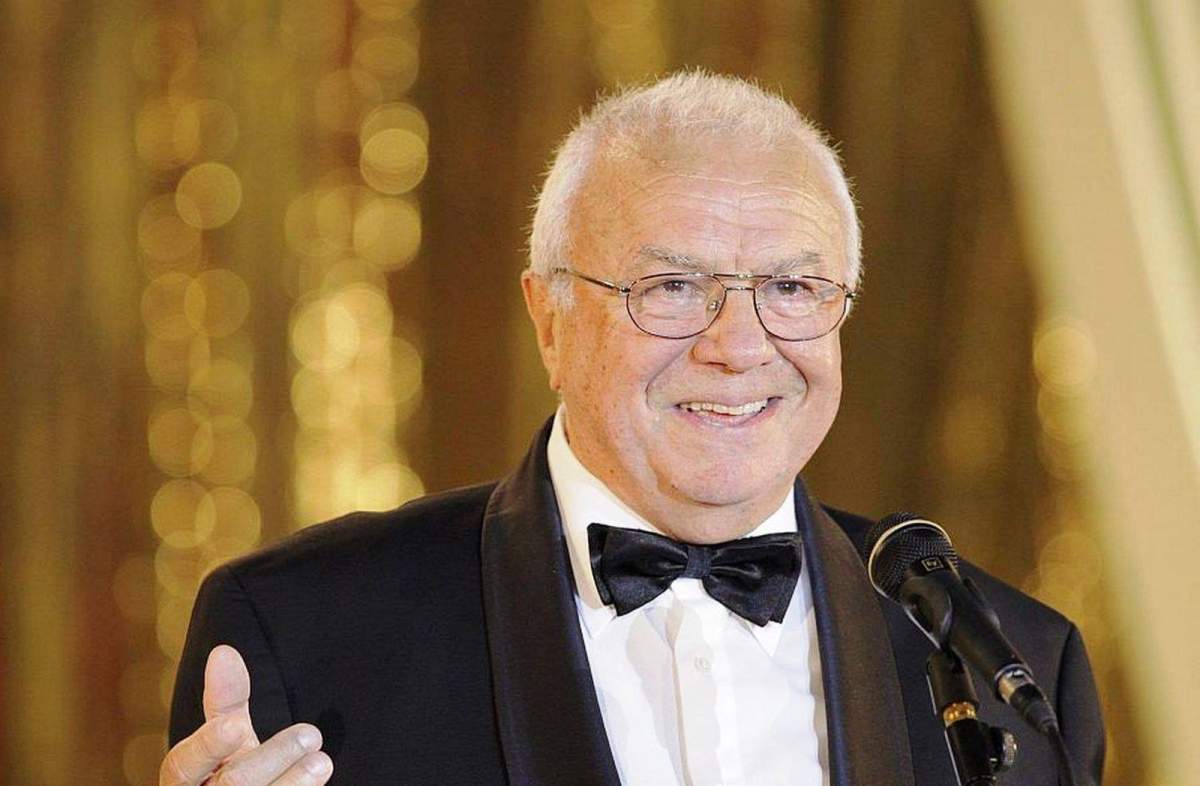 Alexandru Arșinel se va retrage din teatru. Anunțul a fost făcut de actor: ''Nu sunt în regulă, inima continuă să-și facă damblaua”