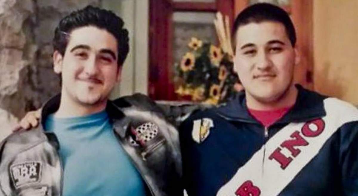 Un tânăr și-a ucis și incendiat fratele, pentru bani, în Italia. Bărbatul a fost arestat pentru omor