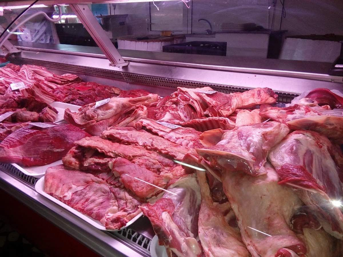 Cât costa 1 kilogram de carne de miel, înainte de Paște. A crescut prețul