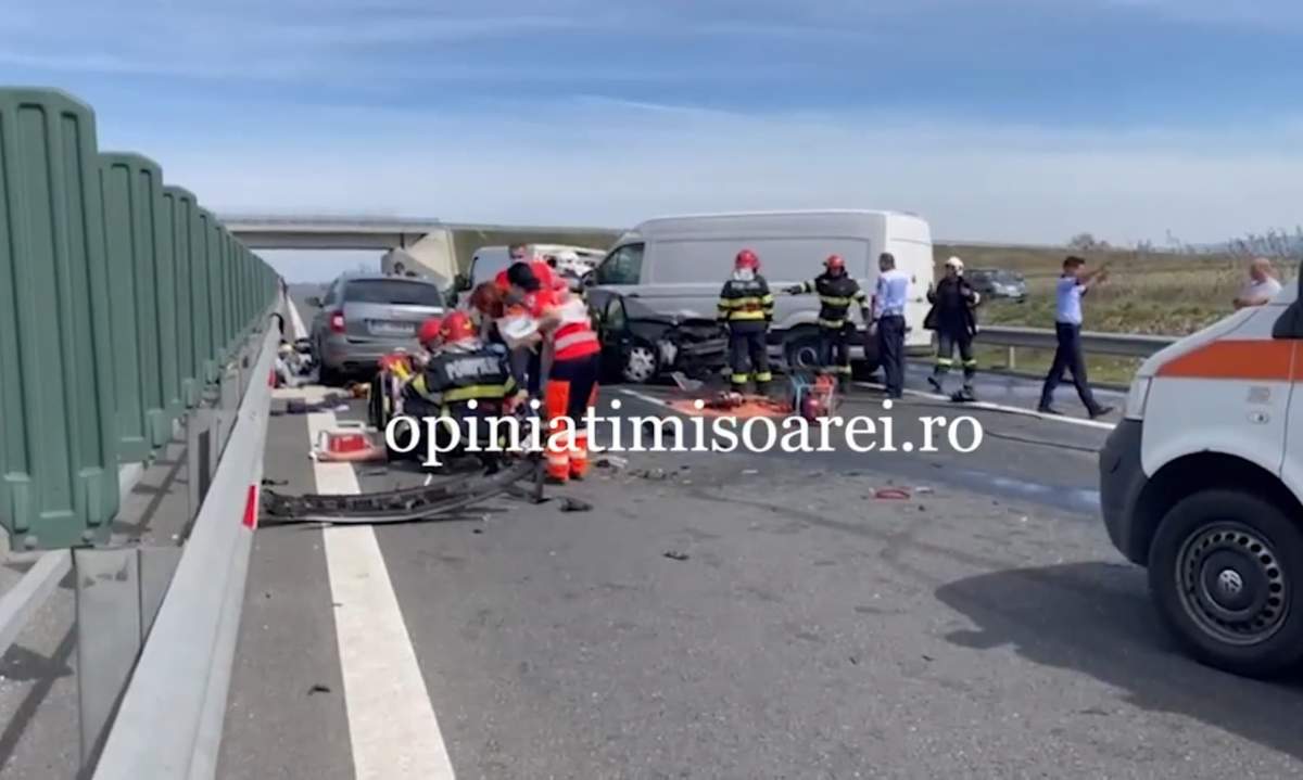 Accident grav pe autostrada Timișoara - Deva! Doi adulți și un copil au decedat / FOTO