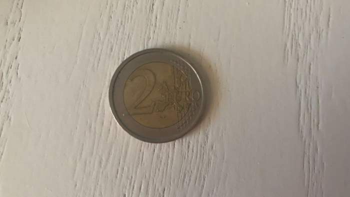 Moneda de 2 euro care a ajuns să valoreze o avere! Suma uriașă cu care se vinde pe OLX