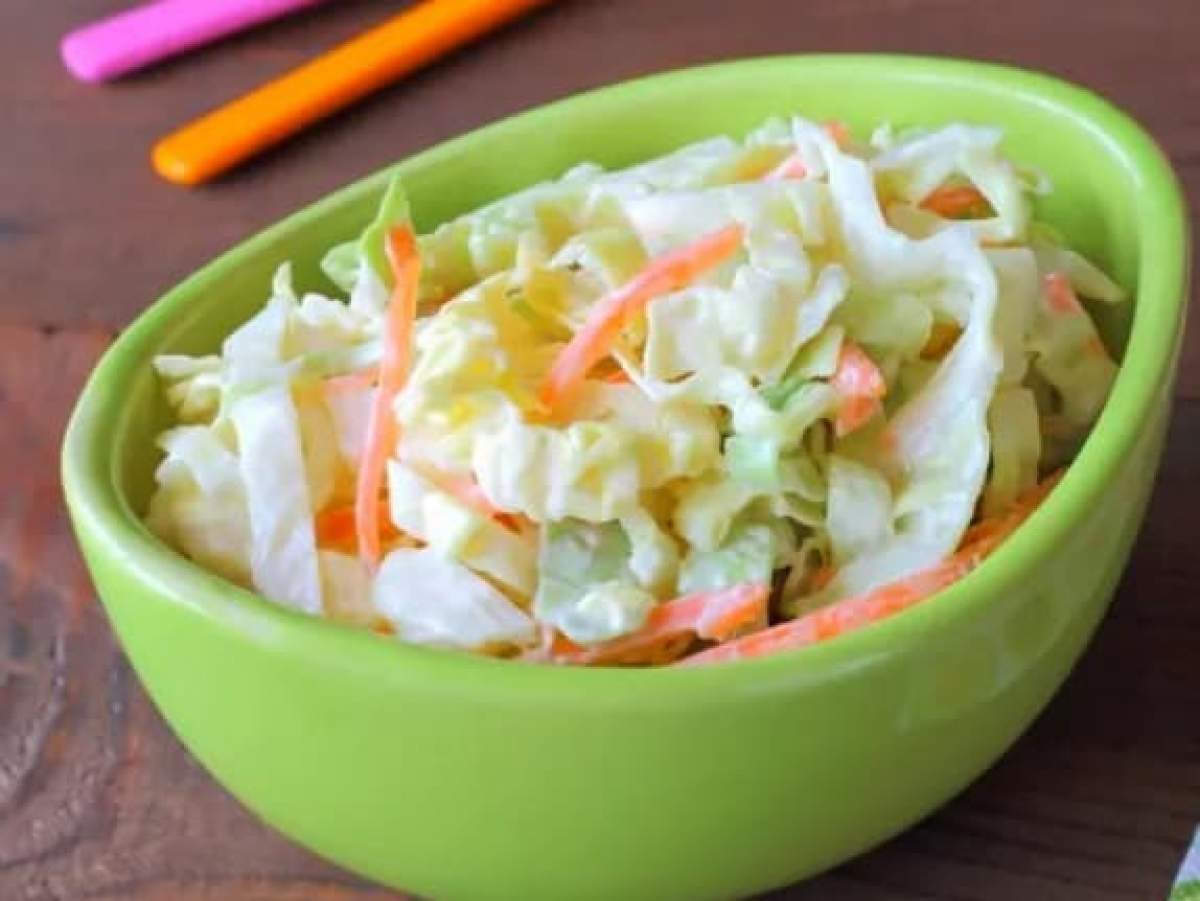 Rețetă de salată „Coleslaw”. Numai bună pentru detoxifierea după Paște