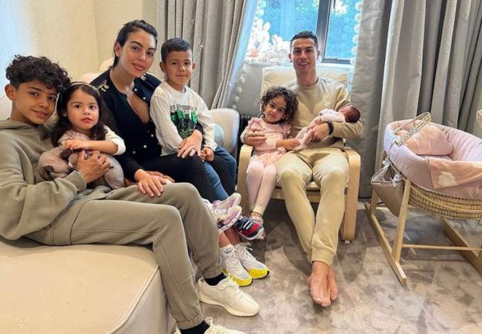 cristiano ronaldo si familia