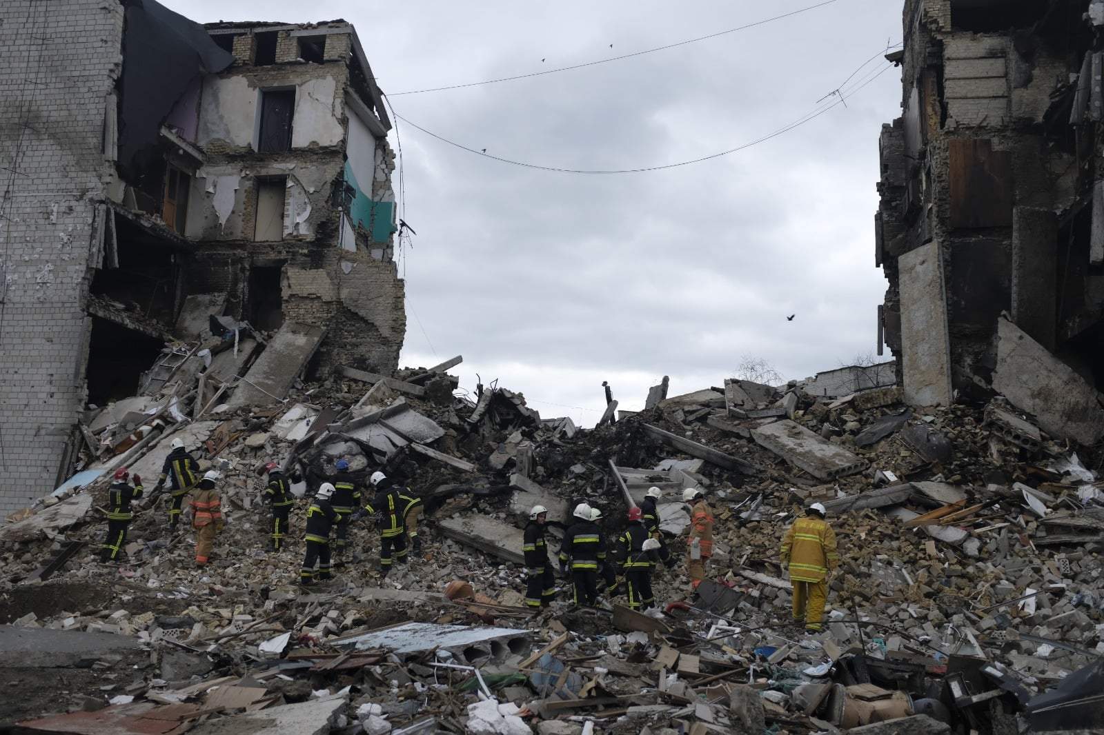 Zelenski afirmă că dezastrul este mai mare în Borodianka