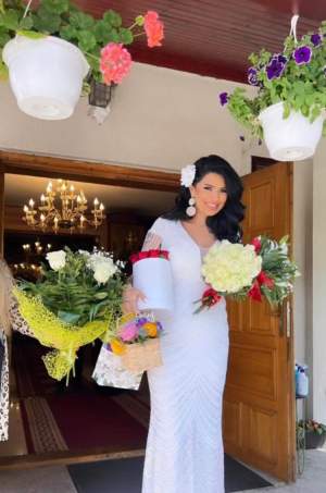 Raluca Drăgoi s-a căsătorit! Primele imagini de la nunta celebrei maneliste: ”În fața lui Dumnezeu...” / GALERIE FOTO