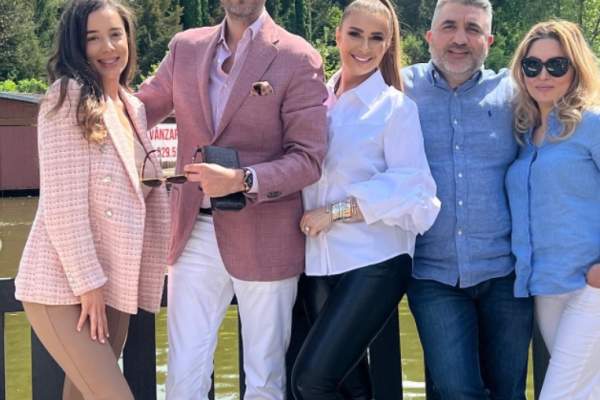 Anamaria Prodan, petrecere pe lux și opulență de 1 Mai. Impresara și-a chemat prietenii la vila din Snagov / FOTO