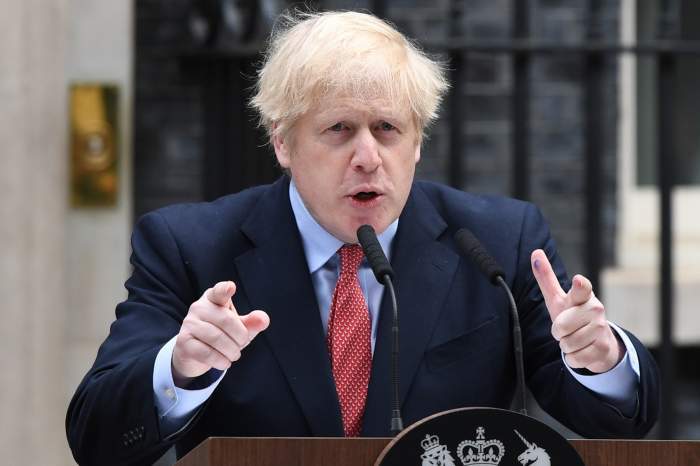 Un bărbat a intrat cu mașina în casa lui Boris Johnson din Londra. Locuința valorează 1,3 milioane de lire sterline / FOTO