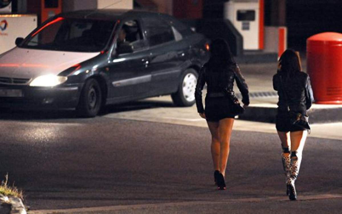 Escorte Italia Un român a fost jefuit de două prostituate într-un hotel din Roma. Bărbatul a rămas fără 3.500 de euro