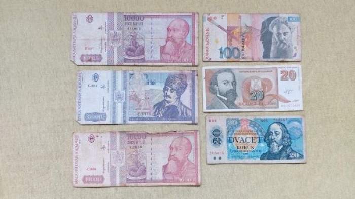 Bancnota de 10 bani, considerată cea mai mică din lume, se vinde cu o sumă frumoasă pe OLX! Ce preț are acum