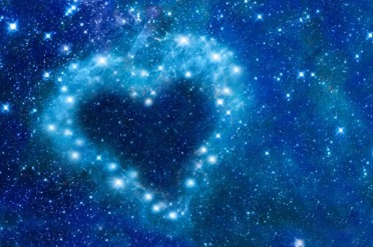 inimă făcută din stele
