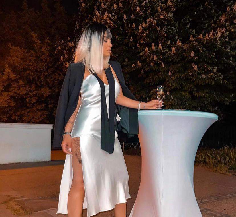 Giulia Anghelescu a renunțat la părul scurt! Fanii au rămas uimiți de transformarea de look a vedetei / FOTO