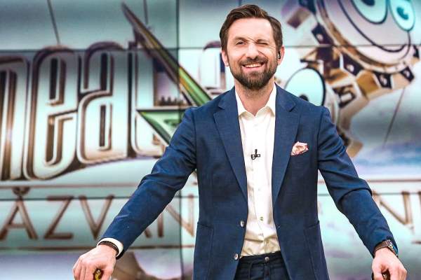 Dani Oțil a sunat la 112. Ce i s-a întâmplat prezentatorului TV: „Aveam impresia că o să mor”