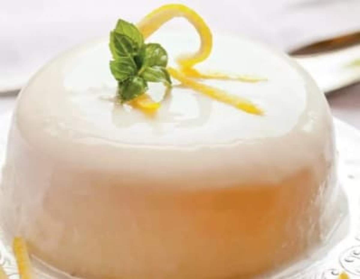 Rețetă de panna cotta cu lămâie. Un desert numai bun pentru weekend