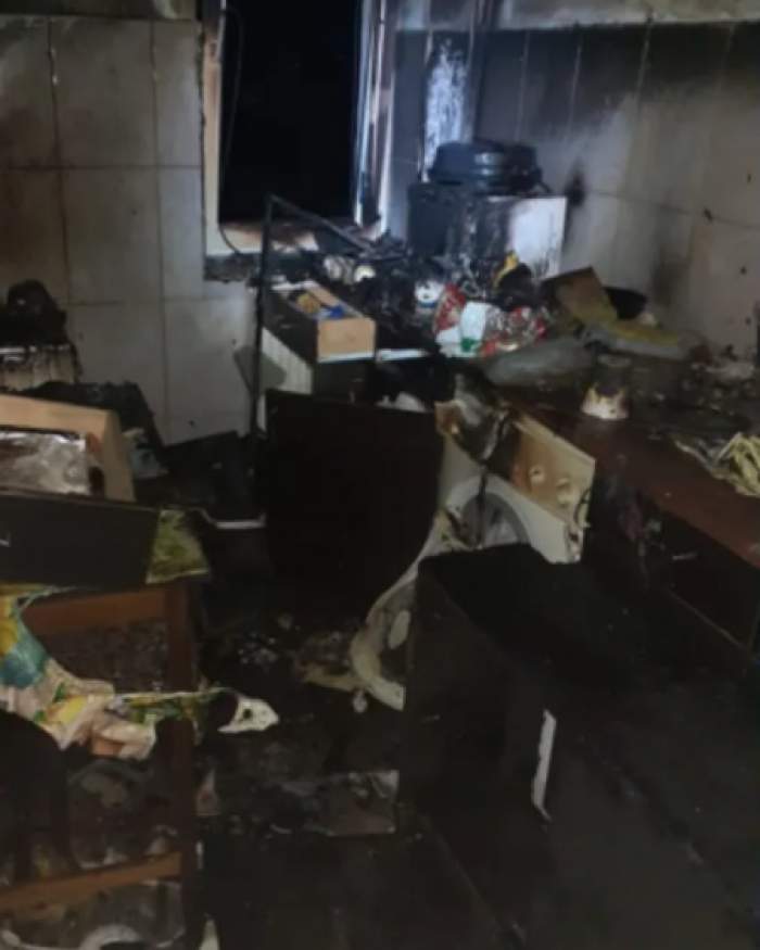 Incendiu violent într-un bloc din Brașov. Zeci de locatari au fost evacuați cu scara / FOTO