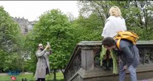 Ce sacrificii fac prietenii Anei Morodan pentru ca pozele ei să fie perfecte. Harry, amicul vedetei: „O plăcere nemărginită” / FOTO