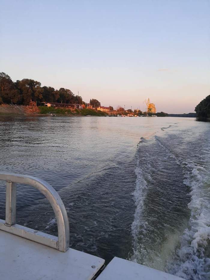 S-a deschis o nouă plajă în România. Este situată la o oră de mers de București. Foto