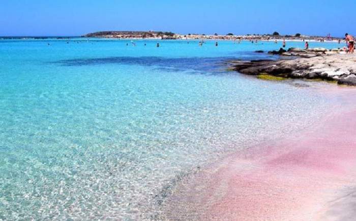 Cele mai frumoase plaje roz din lume. Sunt adevărate minuni ale naturii și destinații spectaculoase / FOTO