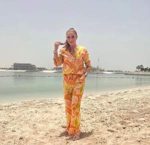 Anamaria Prodan, o nouă imagine incendiară de la piscină. Cât de bine se distrează sexy impresara în Abu Dhabi / FOTO
