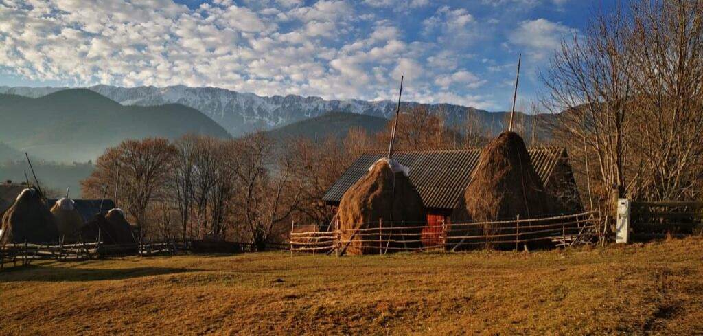 Crezi că ești în Alpi? Nu! Locul din România care atrage din ce în ce mai multi turiști cu imaginile de vis!