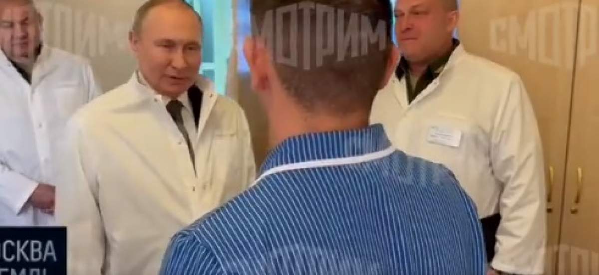 Vladimir Putin i-a vizitat pe soldații ruși răniți în război la spital, pentru prima oară. A fost însoțit de Serghei Șoigu / FOTO