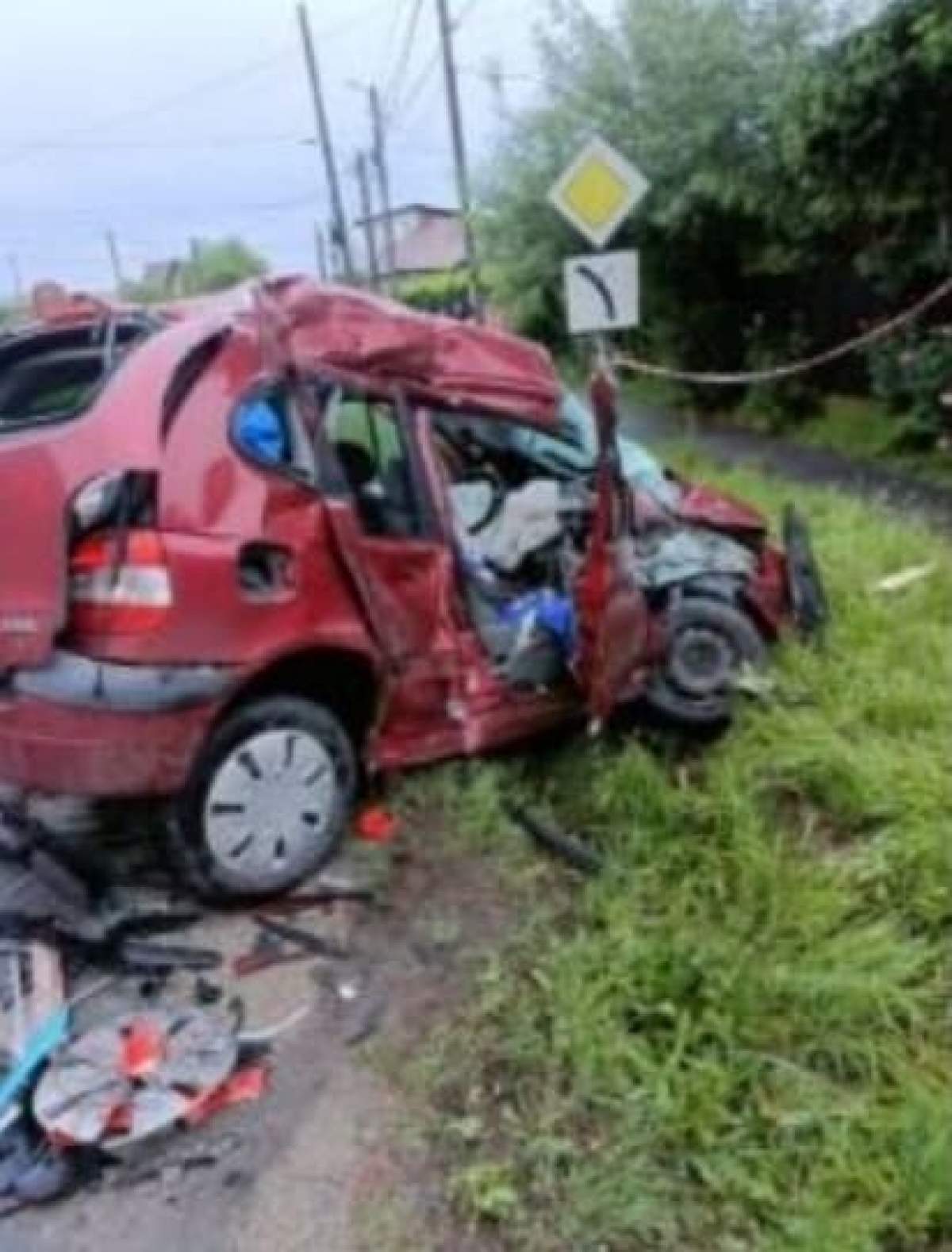 Accident mortal în Argeș. O femeie a decedat și un bărbat a fost grav rănit / FOTO