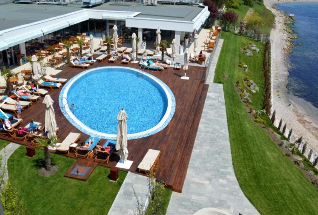 Plaja din România unde Gigi Becali și-a cumpărat hotel de cinci stele! Unde e stațiunea bogătașilor, de când te poți caza și ce prețuri sunt / FOTO