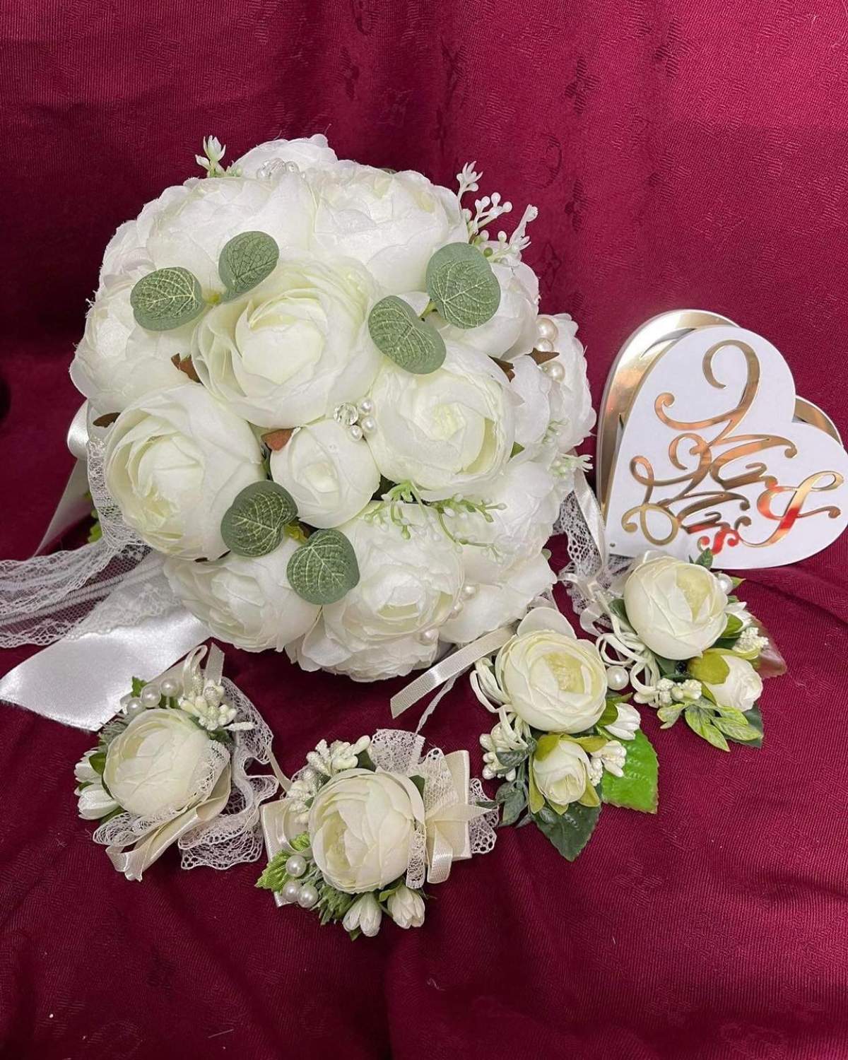 Mesaje pentru nașii de cununie. Idei pentru orice ocazie Mesaje pentru nașii de cununie. Idei pentru orice ocazie