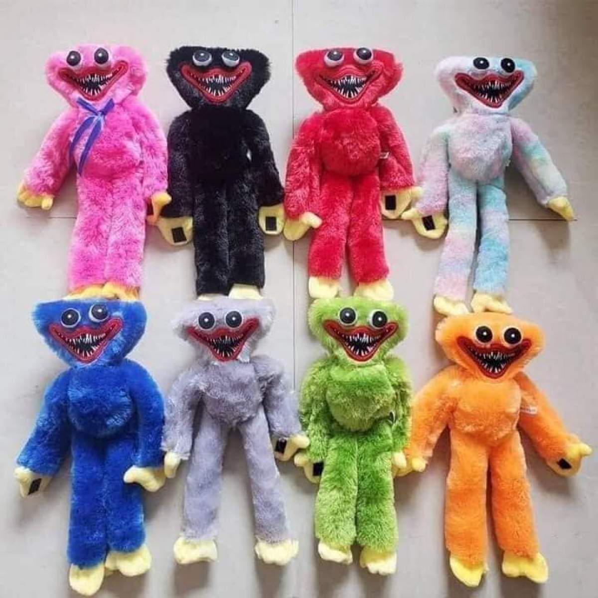 Păpuşa Huggy Wuggy, tot mai populară în țara noastră. Jucăria este toxică pentru copii: „Îi rog pe părinți...”