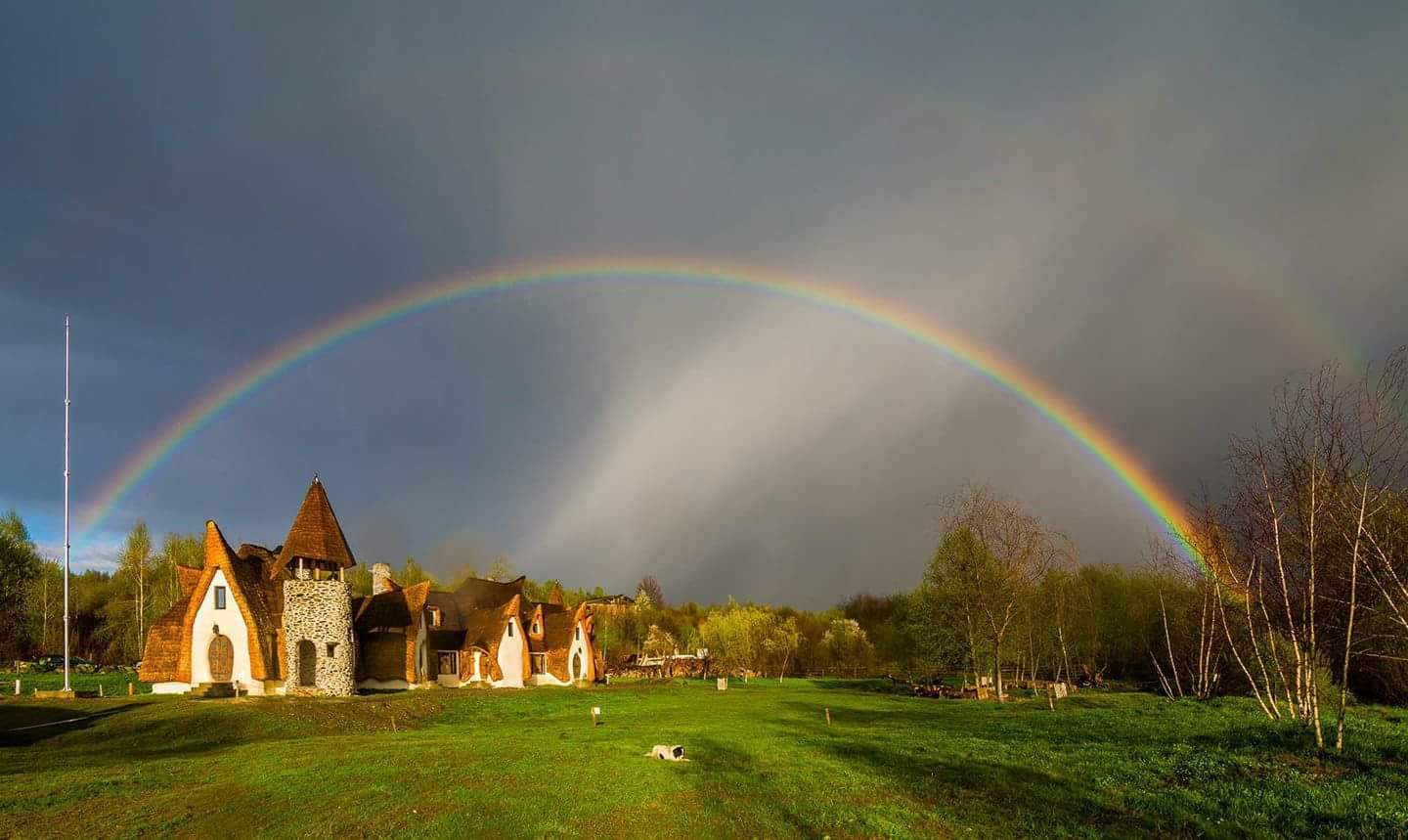 Locul din România unde găsești "Valea Zânelor!" Imaginile sunt de basm, ca în Elveția / FOTO