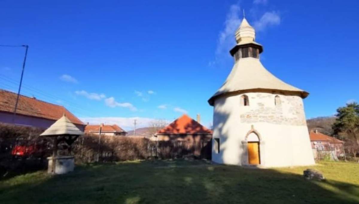 Biserica veche din România unde se petrece un fenomen luminos miraculos! Ce au descoperit astronomii. E unic / FOTO