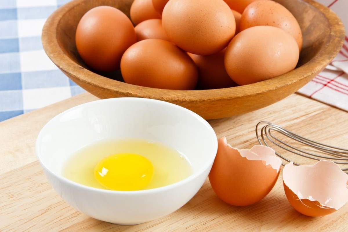 Unde se țin ouăle în frigider, de fapt. Secretul să le păstrezi proaspete cât mai mult timp