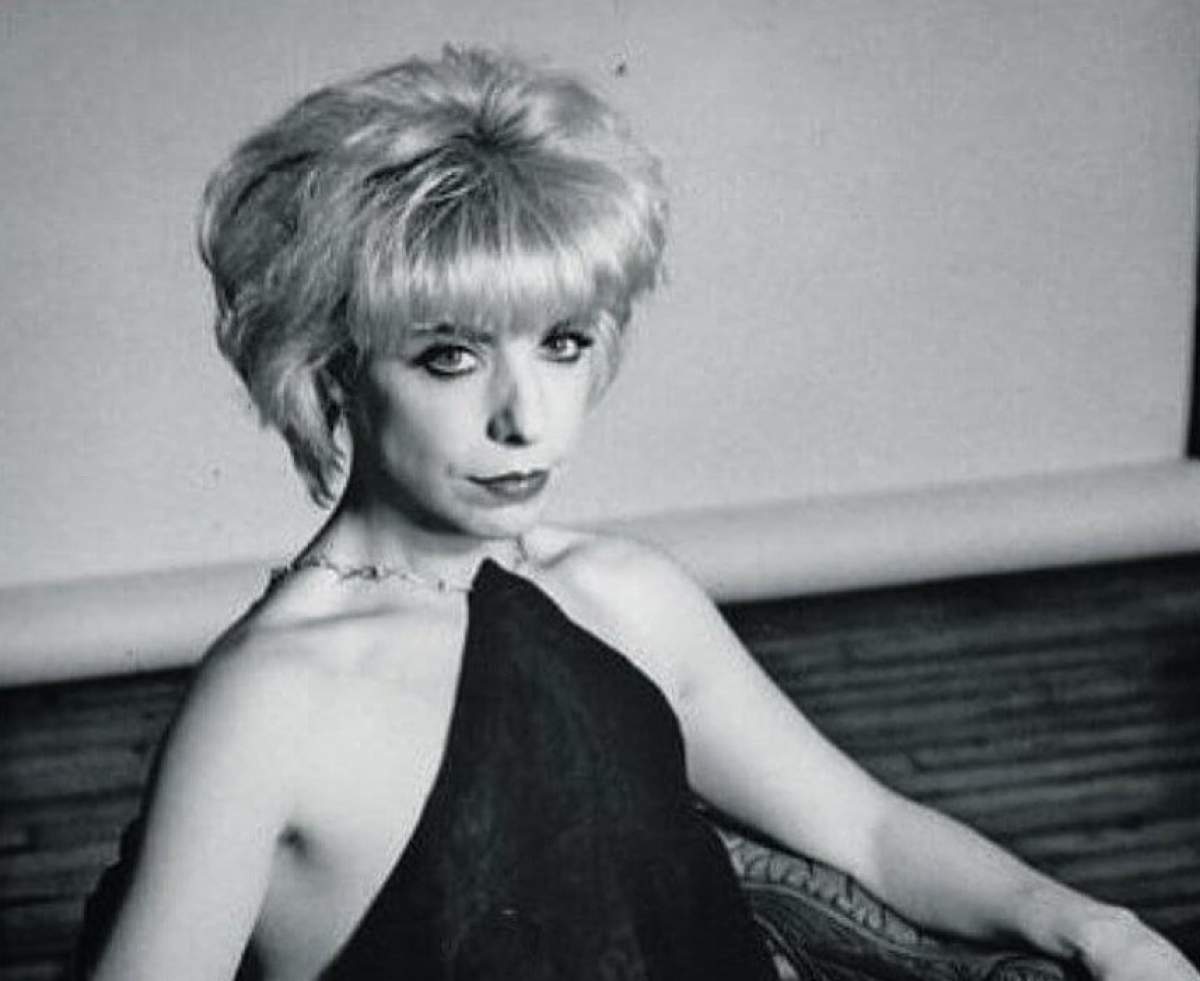 Julee Cruise, în tinerețe