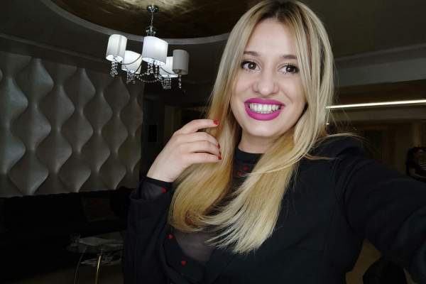 Anisia Gafton nu a fost susținută de părinți în cariera de stand-up. Cum a reușit să aibă succesul de astăzi: “Am zis ca intru în pământ de rușine, dar…”
