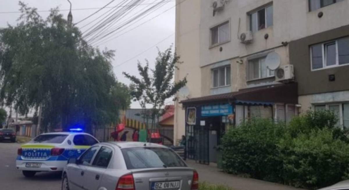 Un băieţel de un an şi jumătate a căzut de la etaj, în Buzău. Părinții lui erau chiar în fața blocului / FOTO