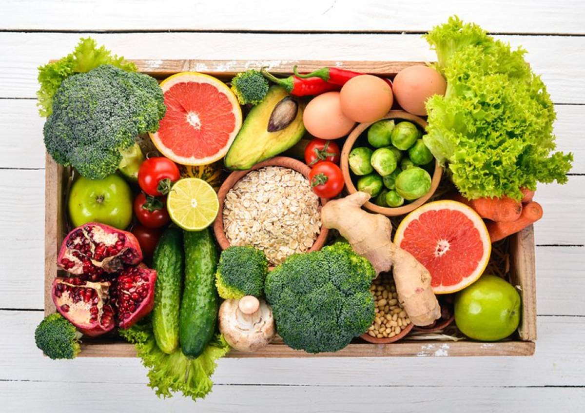 Salata, alimentul care te răcorește instant vara! Alimentul pe care trebuie să îl consumi obligatoriu în zilele caniculare ca să te răcorești instant. Nu este apa și nici un produs lichid